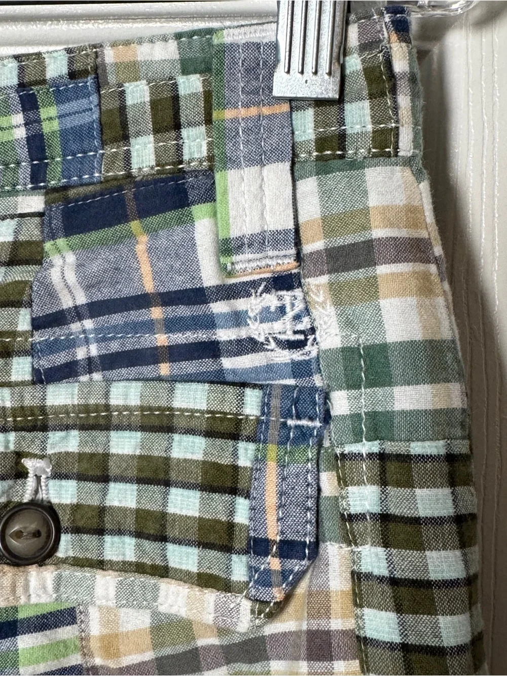 IZOD Men's Saltwater Patchwork Madras Plaid Golf Chino Shorts Size 32